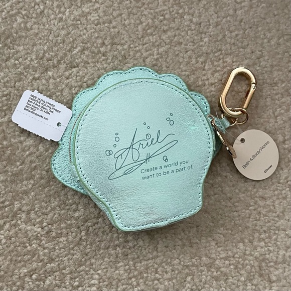 Bath & Body Works Disney Princess Ariel Coin Purse Keychain - Picture 5 of 16